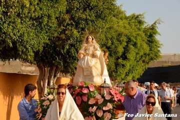 El Caracol despide sus fiestas con procesión y espectáculo musical (Foto Francisco Javier Santana)